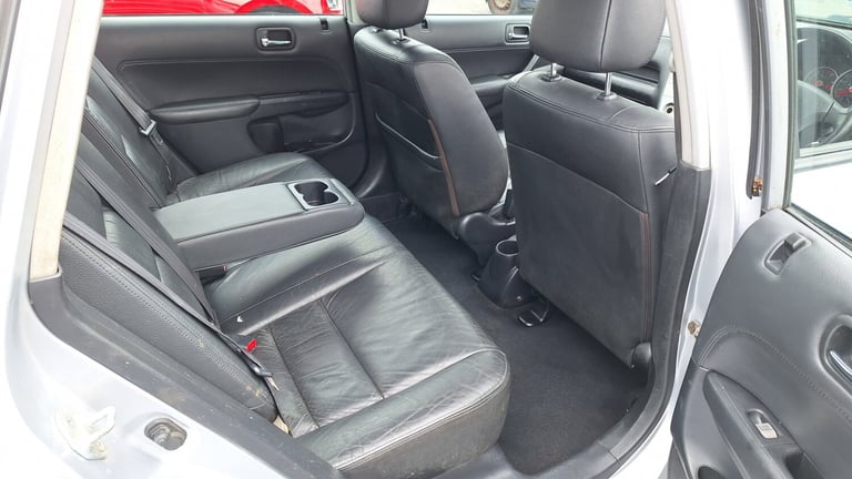 2005 Honda Civic 1.6 i-VTEC Executive Automatic 5-Door From £2,695 + Retail Package HATCHBACK Pet...