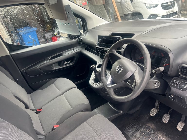 2019 Vauxhall Combo 2000 1.6 Turbo D 75ps H1 Edition Van PANEL VAN Diesel Manual