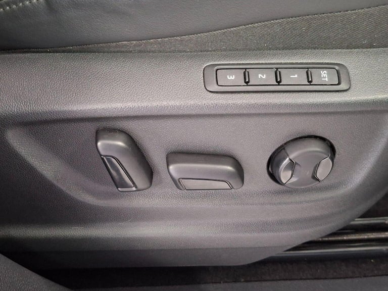 SKODA KODIAQ 2.0 TDI Laurin &amp; Klement DSG 4WD Euro 6 (s/s) 5dr (7 Seat) 2021