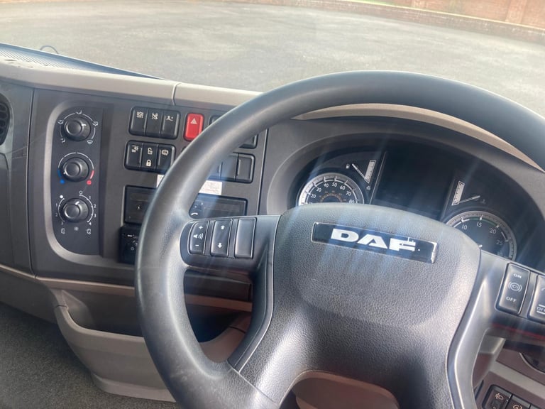 2016 DAF LF 45.210 12 ton FLAT BED TRUCK IDEAL SCAFFOLDING EURO 6