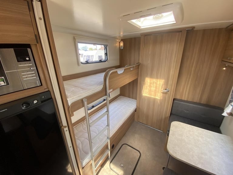 2017 BAILEY PEGASUS PALERMO 5 BERTH FAMILY CARAVAN