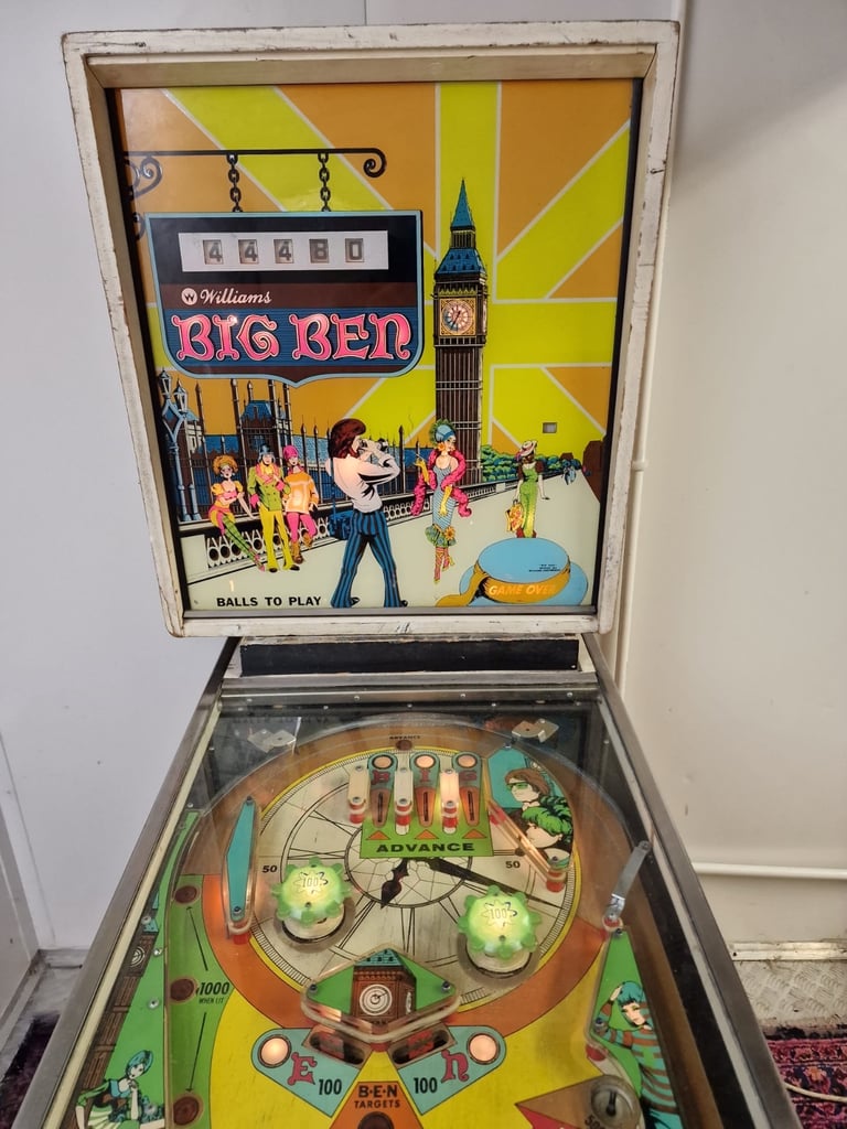1975 Vintage Retro Fully Working Big Ben Pinball Machine 