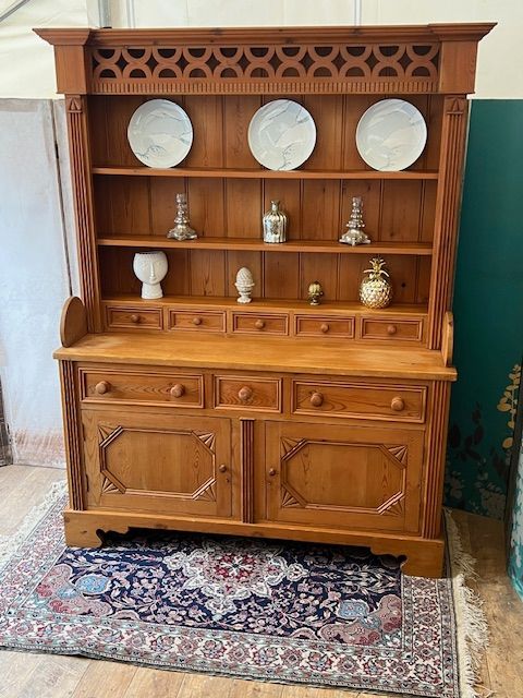 image for Gorgeous vintage solid pine Welsh dresser with 8 drawers – local delivery