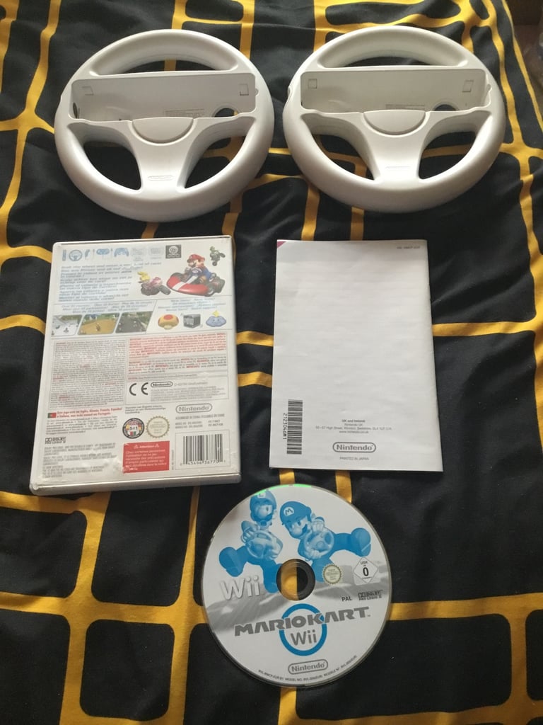 Mario kart + 2 x wheels wii