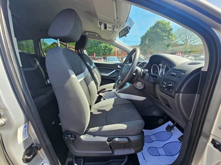 2010 Ford Kuga 2.0 TDCi Zetec 2WD Euro 4 5dr ESTATE Diesel Manual