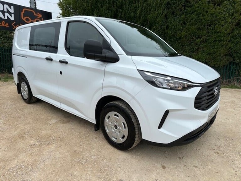 2025 Ford Transit Custom T320 2.0TDCi TREND DCIV 6 Seat SWB L1 110PS Combi Van Diesel Manual