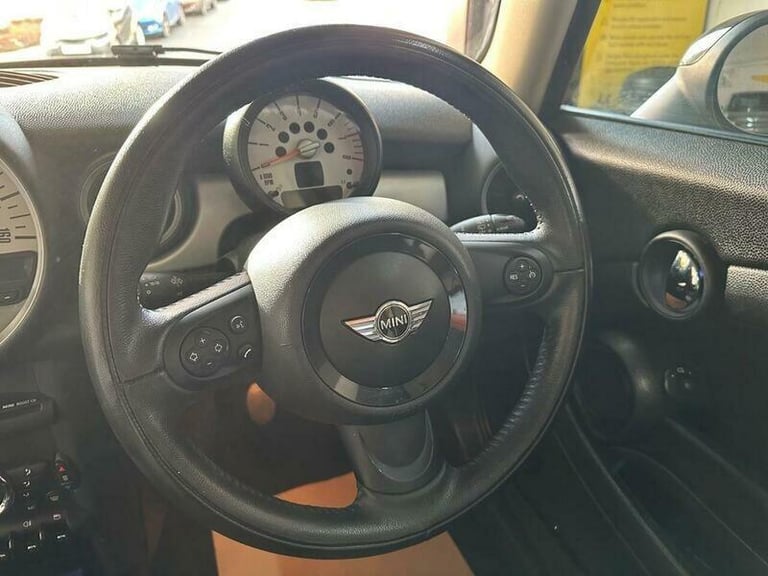 MINI Hatch 1.6 Cooper Hatchback 3dr Petrol Manual Euro 5 (s/s) (122 ps)