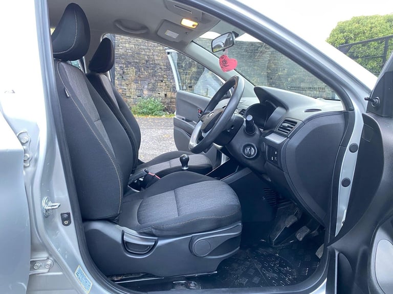 2013 Kia Picanto 1.0 1 Euro 5 5dr HATCHBACK Petrol Manual