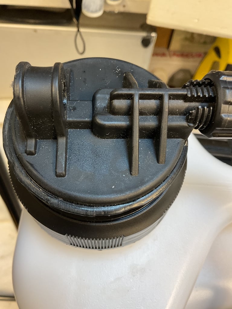 Oregon Backpack Sprayer - 20 Litre