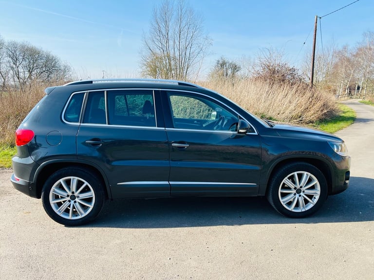 image for 2015 Volkswagen Tiguan 2.0 TDI BlueMotion Tech Match Edition 2WD Euro 6 (s/s) 5dr ESTATE Diesel M...