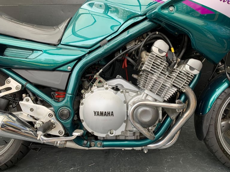 YAMAHA XJ990 S DIVERSION 1994 PROJECT BIKE HPI CLEAR