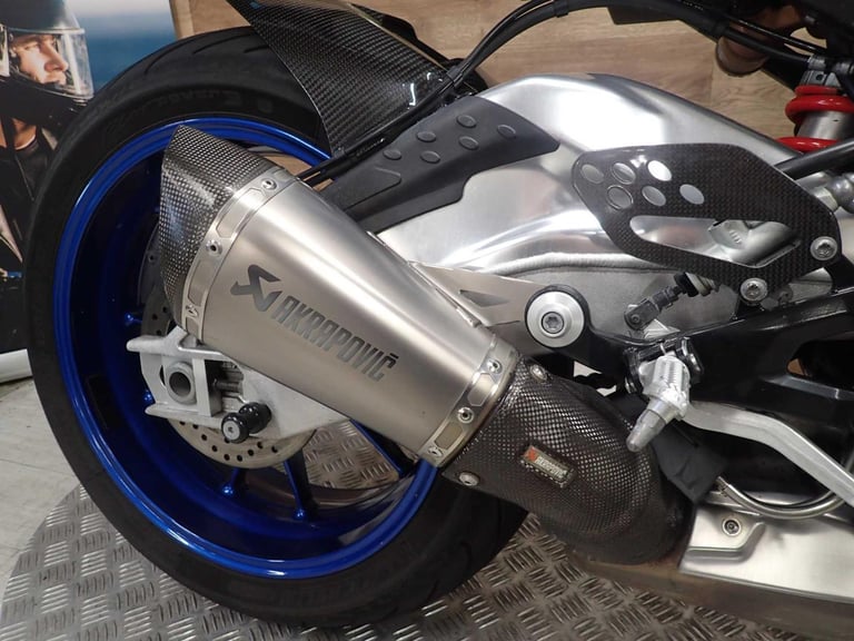 BMW S1000RR Sport