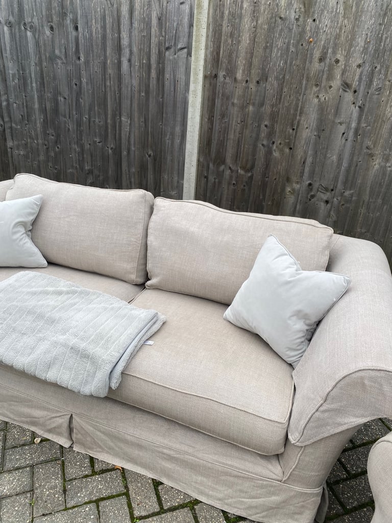 Multiyork Sofa and Armchair.