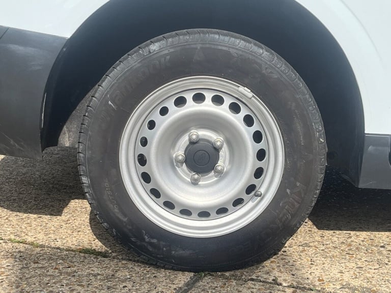  Ford Transit Courier 1.5 EcoBlue Leader Van Diesel