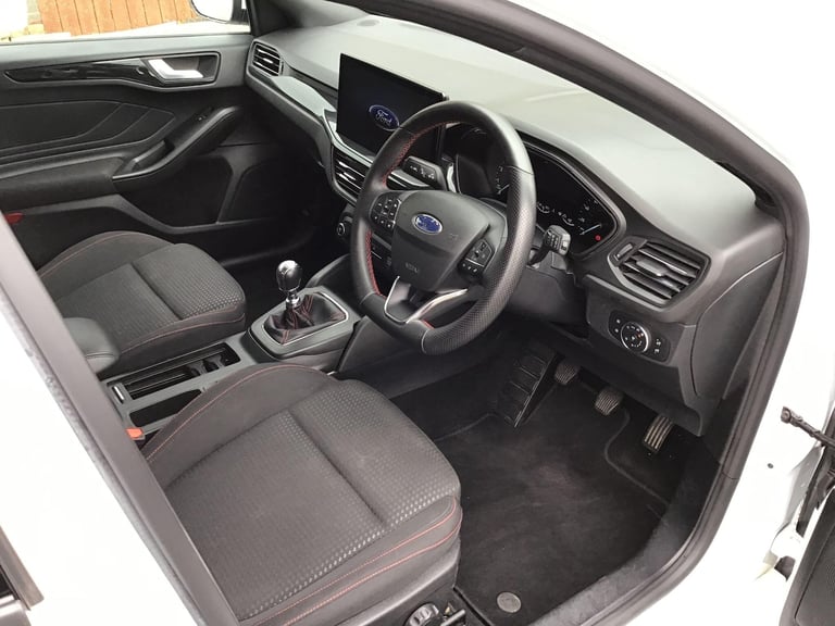 2023 Ford Focus 1.0T EcoBoost ST-Line Euro 6 (s/s) 5dr HATCHBACK Petrol Manual