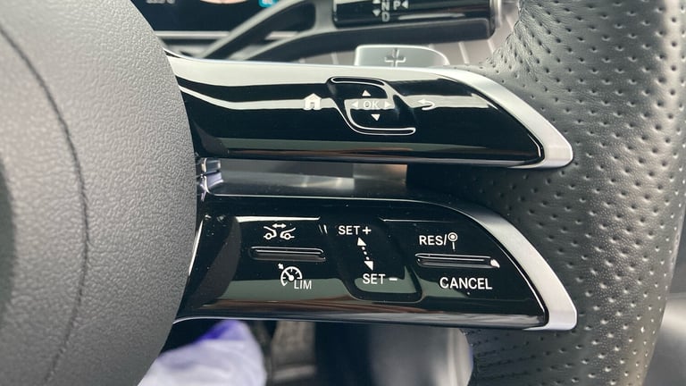 2025 Mercedes-Benz CLE 300e AMG Line Premium Plus 2dr 9G-Tronic Coupe Coupe Hybrid Automatic
