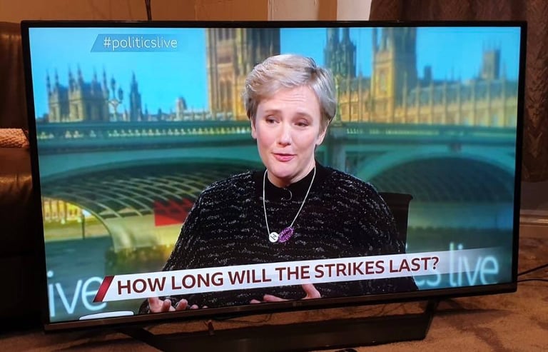 LG 4K UHD 55inch Smart tv with Smart Voice Control Remote 