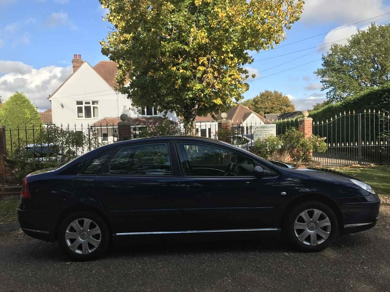 CITROEN C5 2.0 VTR 76,000 MILES FITTED WITH TOW BAR 8 MONTHS MOT SERVICE HISTORY CAM BELT REPLACED
