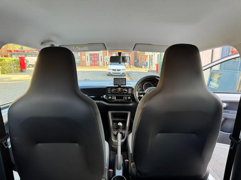 2014 Volkswagen up! 1.0 Move Up 3dr HATCHBACK Petrol Manual