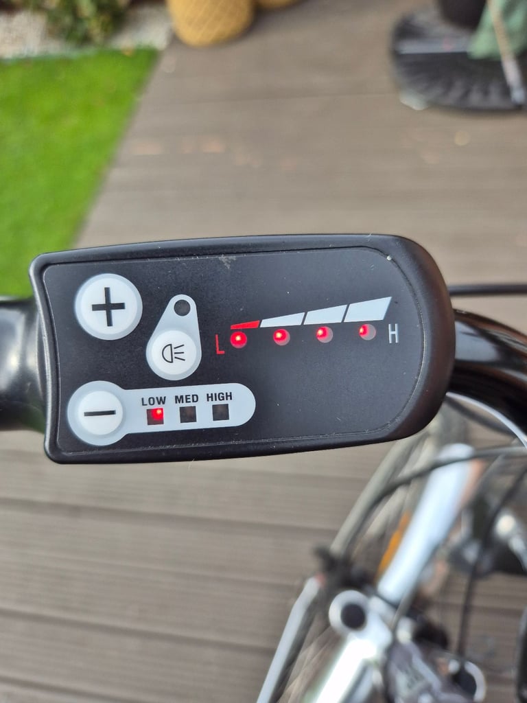 2 x Freego Electric Bikes