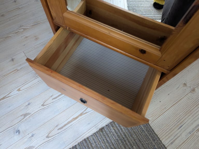 Single wardrobe solid wood as new