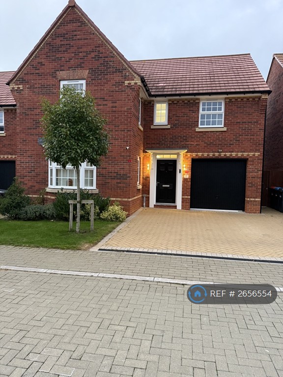 image for 4 bedroom house in Ceres Grove, Milton Keynes, MK11 (4 bed) (#2656554)