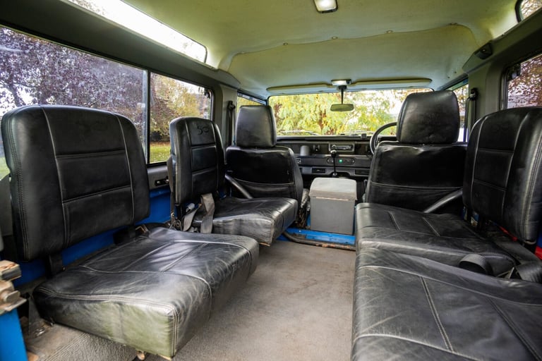 2020 Land Rover Defender 90 Saloon PETROL Manual