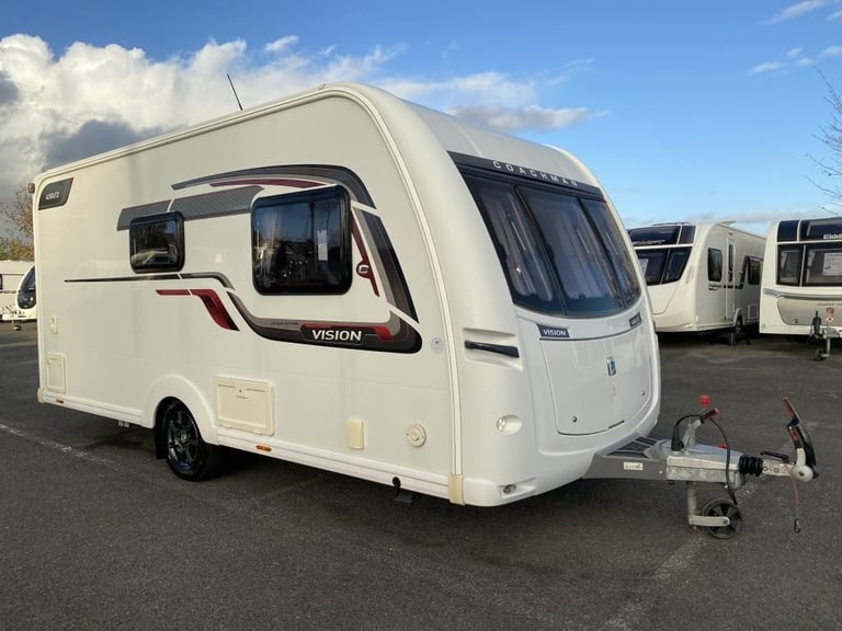 2015 COACHMAN VISION 450/2 DESIGN EDITION LUXURY CARAVAN