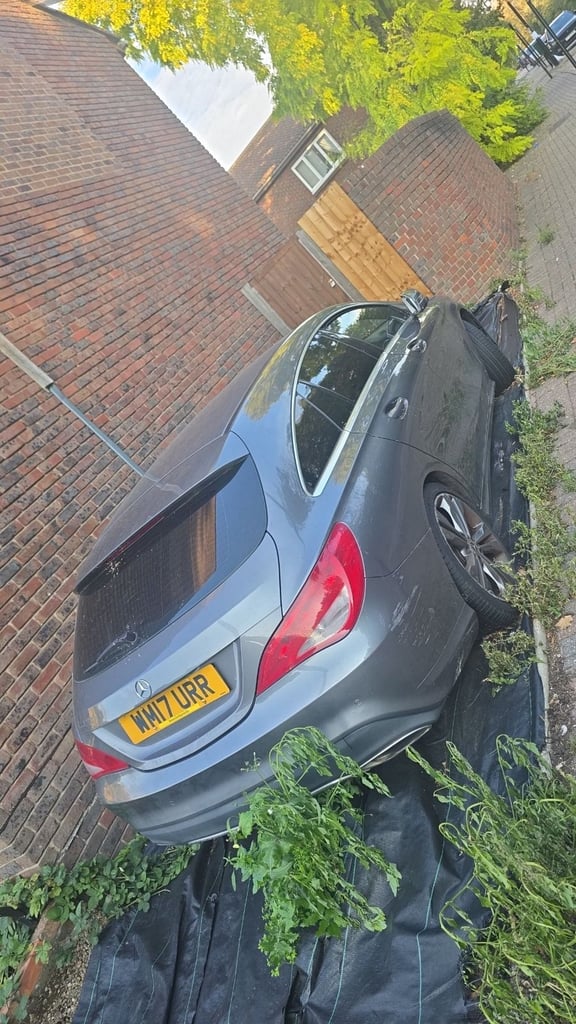 Mercedes-Benz, CLA, Estate, 2017, Semi-Auto, 1595 (cc), 5 doors