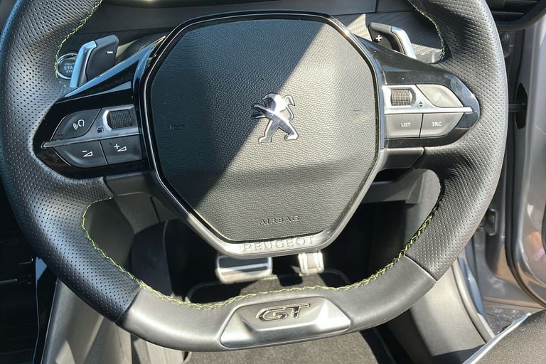  Peugeot 208 1.2 Puretech Gt Premium Hatchback 5dr Petrol Eat Euro 6 s/s 130 Ps