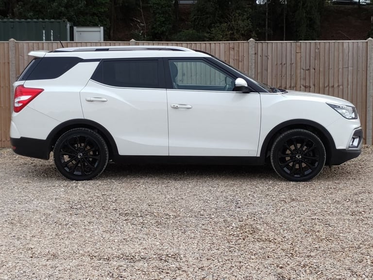 2018 Ssangyong Trivoli XLV 1.6 e-XGi ELX SUV 5dr Petrol Manual Euro 6 (128 ps) ESTATE Petrol Manual