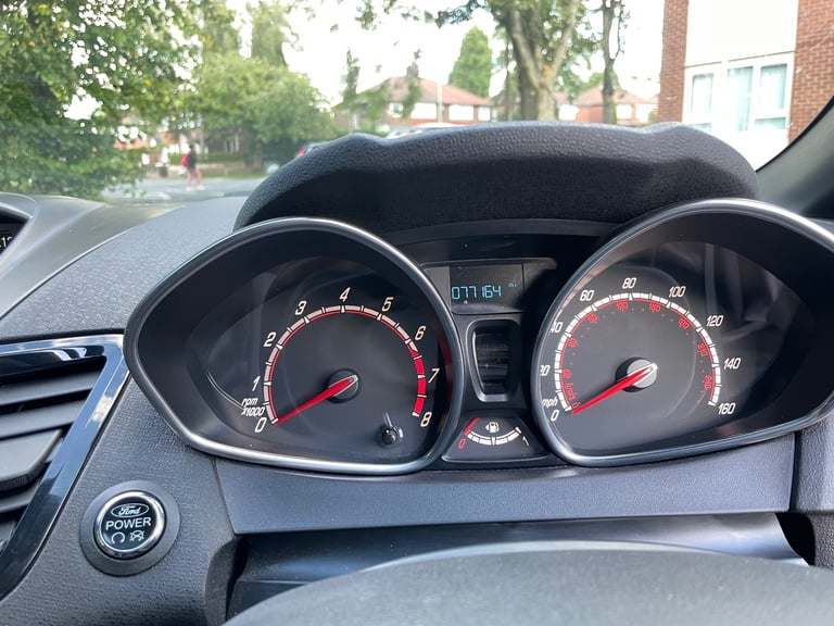 Ford, FIESTA, Hatchback, 2016, Manual, 1596 (cc), 3 doors