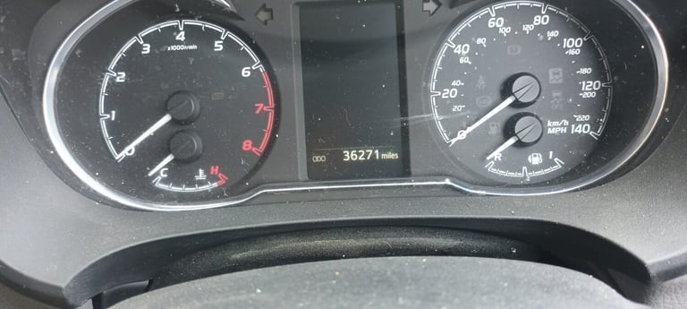 2017, TOYOTA YARIS 1.5 VVT-i Icon Tech 5dr for sale