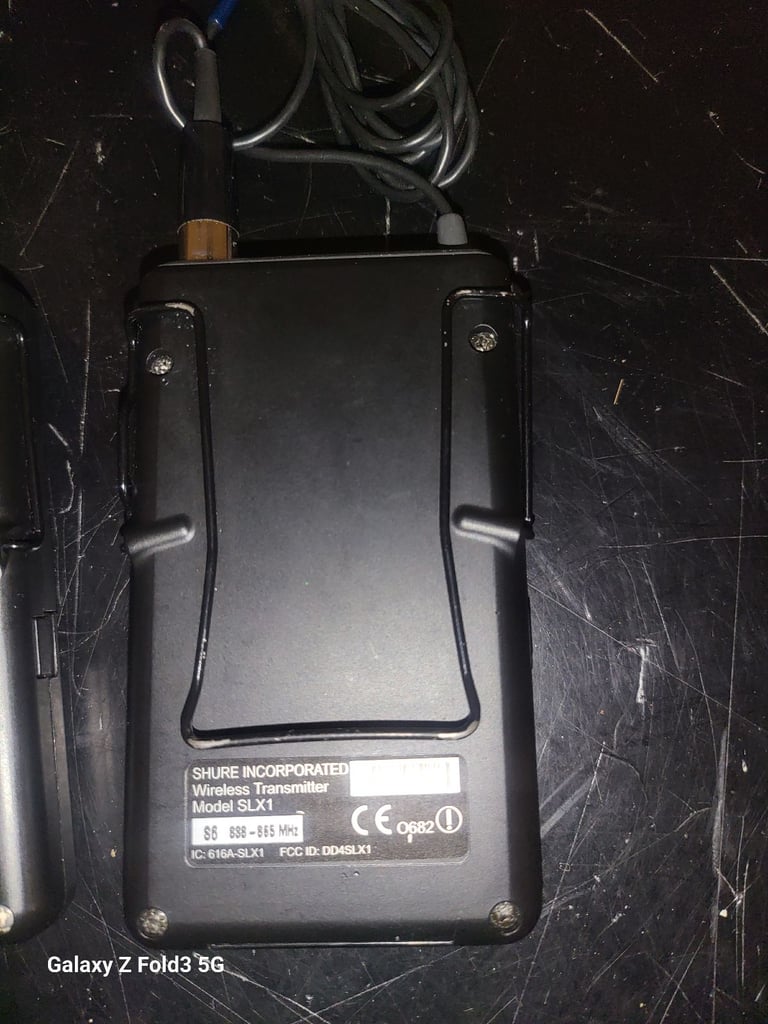 2 Shure SLX1 wireless transmitter + Lavalier lapel mic 