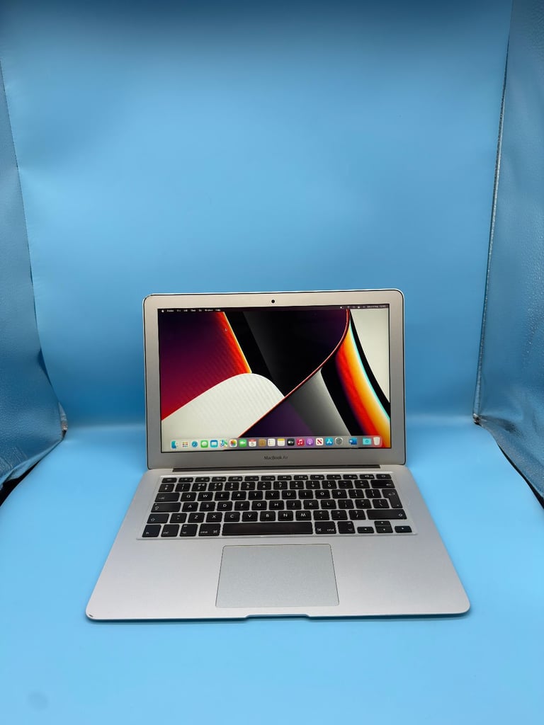 image for Apple MacBook Air 13.3&quot; | Intel i7 | 8GB RAM | 512GB SSD