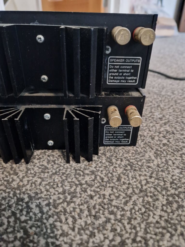  Cambridge a250 monoblock amps