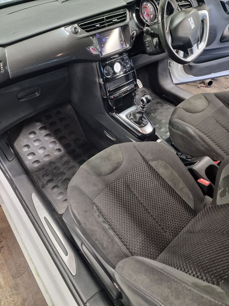 Citroen ds3 ds 3 year mot cheap tax⁷