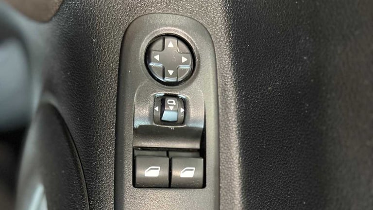 2023 Citroen Berlingo 1.5 BlueHDi 650Kg Driver Edition 100ps 6 Speed S/S Van Diesel Manual