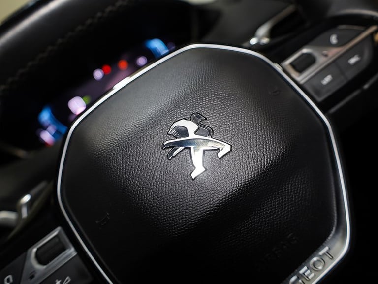 2022 Peugeot 3008 1.6 Hybrid 225 Allure Premium 5dr e-EAT8 HATCHBACK PETROL/ELECTRIC Automatic