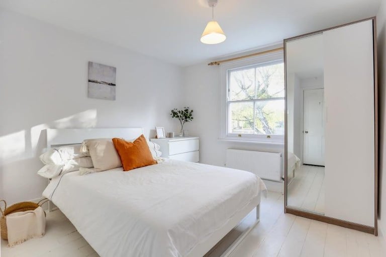 image for ♥ Move In Today – Zero Hassle 🚩🏘