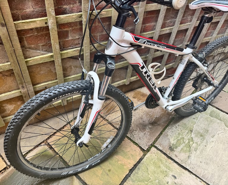 Trek Mountain bike 16’’ frame 