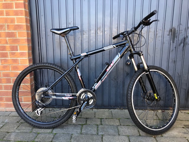 gt mountain bikes medium and large front suspension 26” wheels