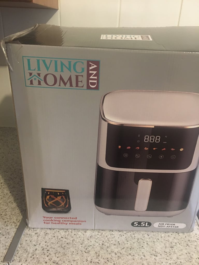 image for New Digital Touch Control 5.5 Litre Creamy White Air Fryer Only £25