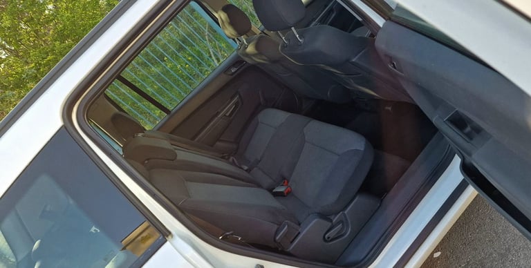 Ford, KUGA, Estate, 2010, Manual, 1997 (cc),5 doors - Image 13