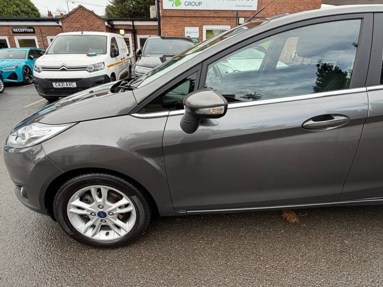 2016 Ford Fiesta 1.0T EcoBoost Zetec Hatchback 5dr Petrol Powershift Euro 6 (100 ps) Hatchback Pe...
