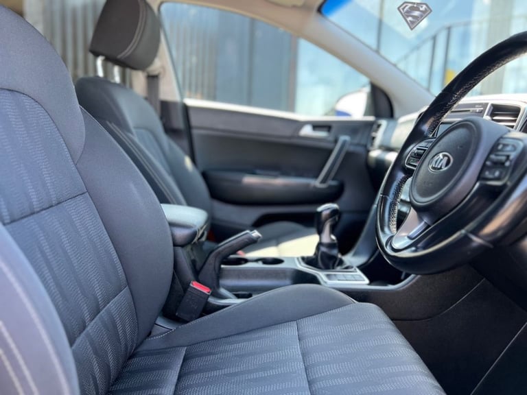 2018 Kia Sportage 1.6 GDi 1 SUV 5dr Petrol Manual Euro 6 (s/s) (130 bhp) ESTATE Petrol Manual
