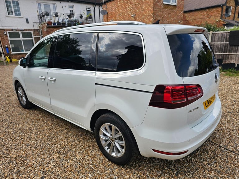  Volkswagen Sharan 1.4 TSI BlueMotion Tech SE MPV 5dr Petrol DSG Euro 6 (s/s) (150 ps) Petrol Aut...