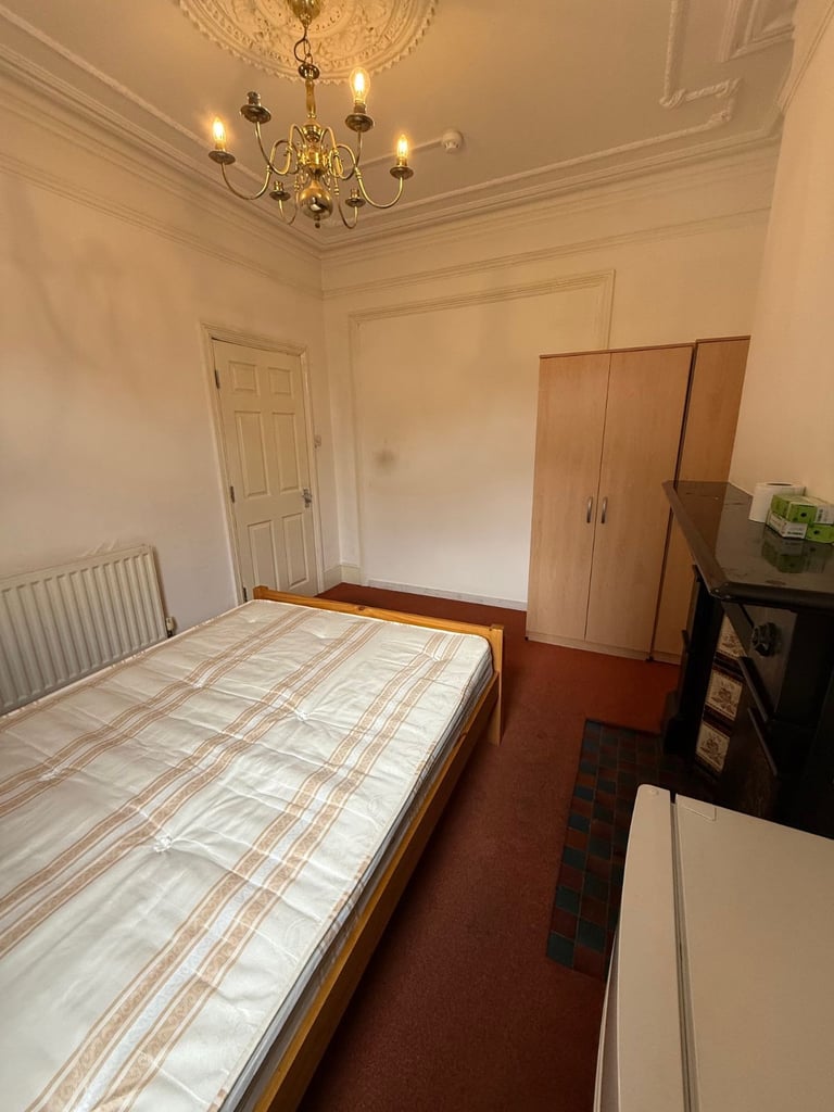 image for BEAUTIFUL DOUBLE ROOM FOR RENT IN HOUNSLOW CENTRAL