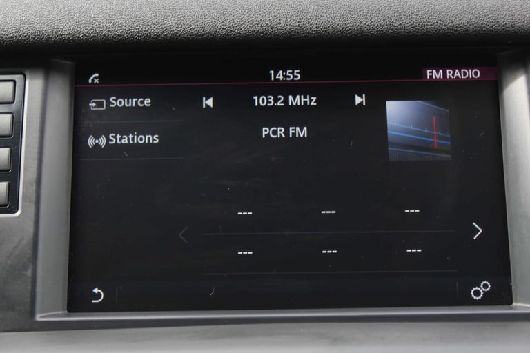 2015 Land Rover Discovery Sport 2.2 SD4 HSE 5dr Auto ESTATE DIESEL Automatic