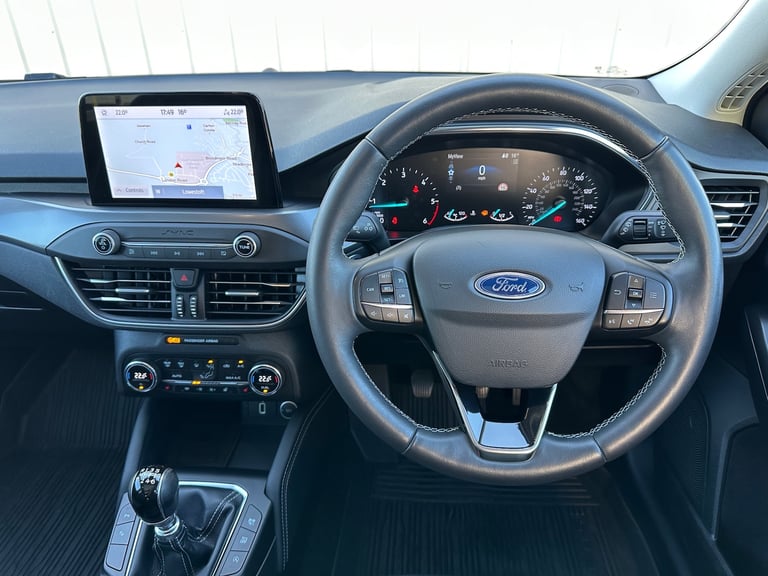 2019 19 FORD FOCUS 1.5 ECOBLUE 120 TITANIUM X TURBO DIESEL ESTATE * PAN ROOOF *